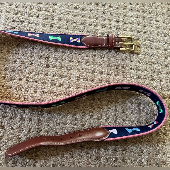 Country Club Prep bow tie belt. Size 40. EUC. - Picture 3 of 3